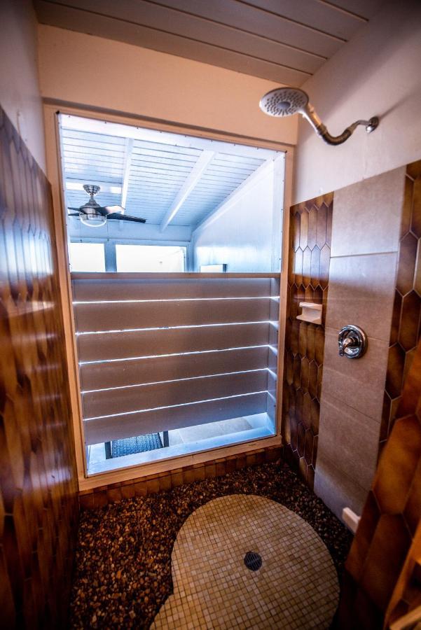 Beautiful Honeymoon Suite At Sunset Serenade Cruz Bay エクステリア 写真