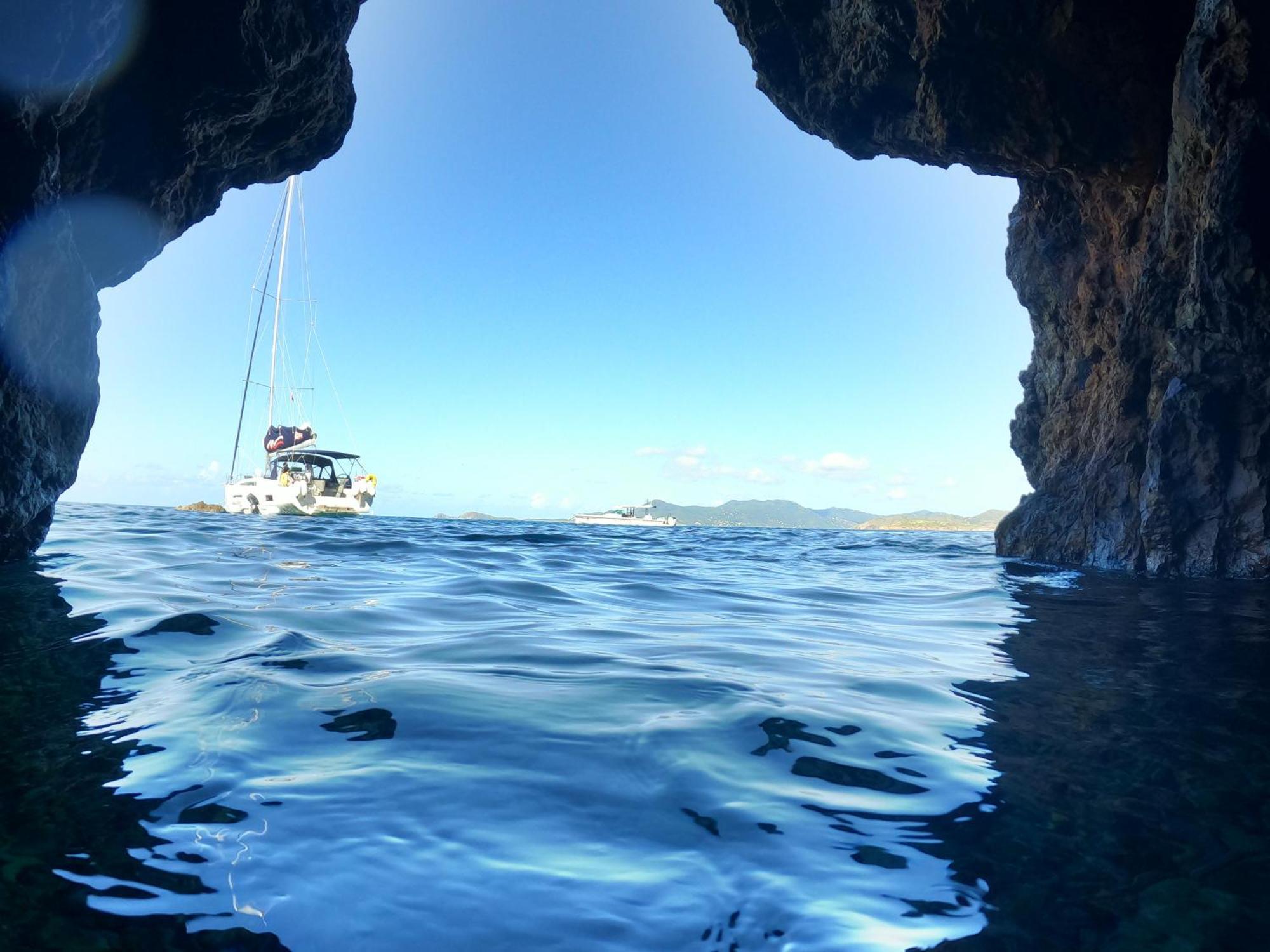 Beautiful Honeymoon Suite At Sunset Serenade Cruz Bay エクステリア 写真